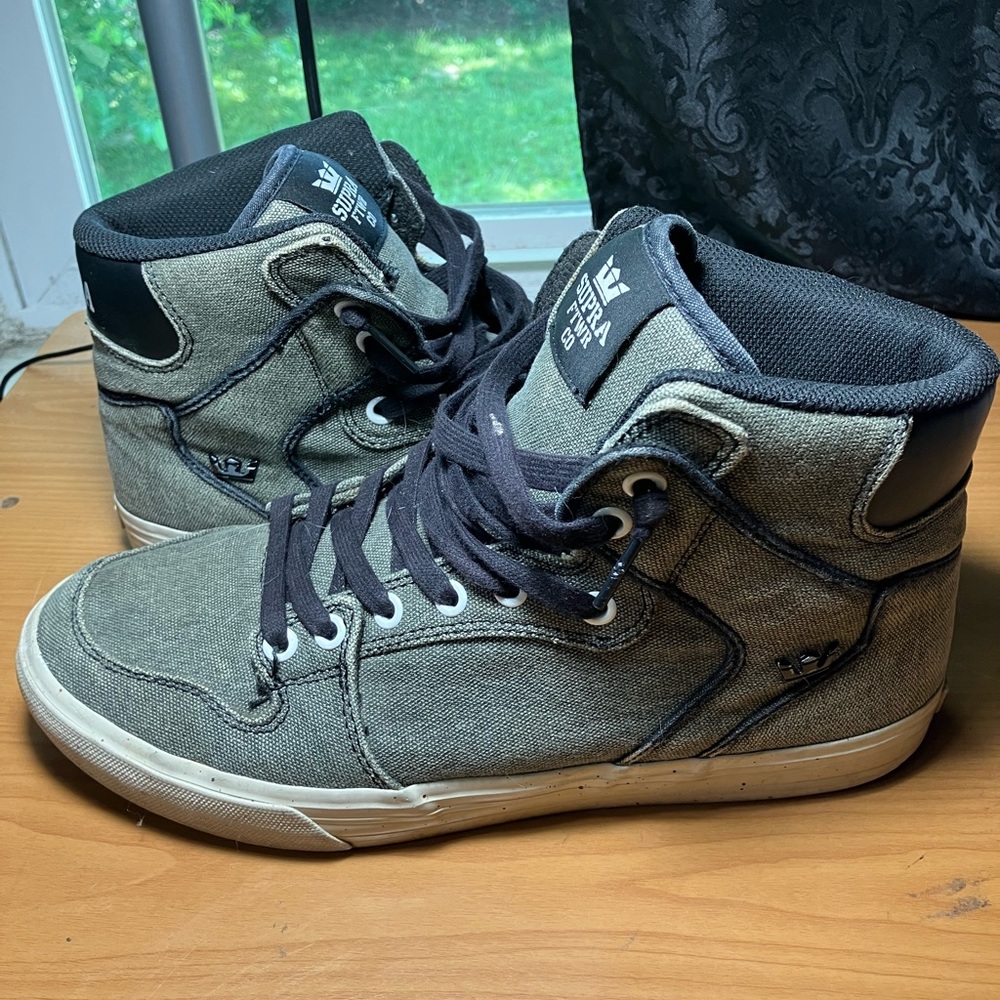 Supra grey canvas